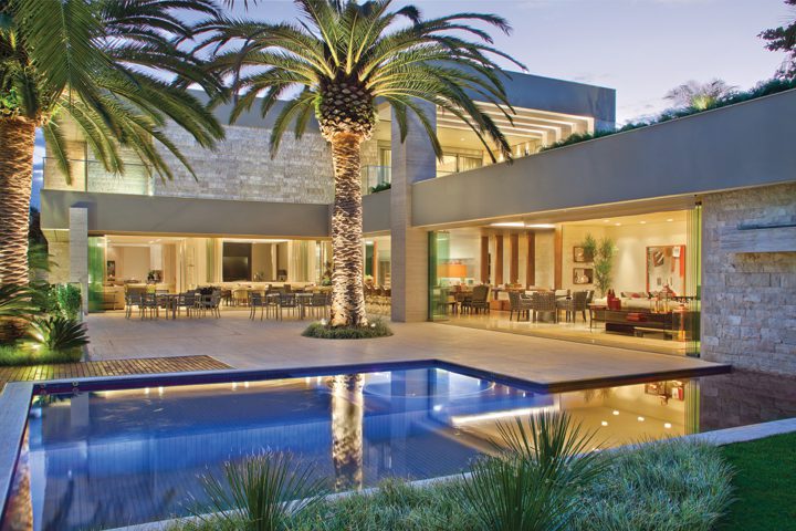 decorate luxury homes