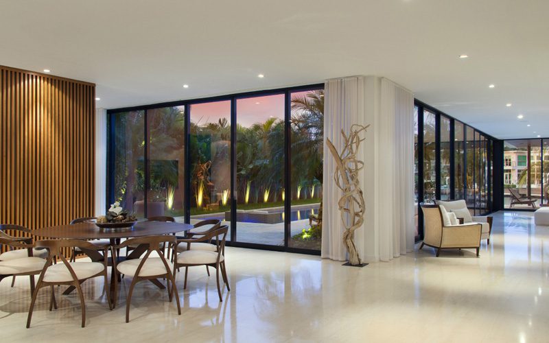 decorate luxury homes