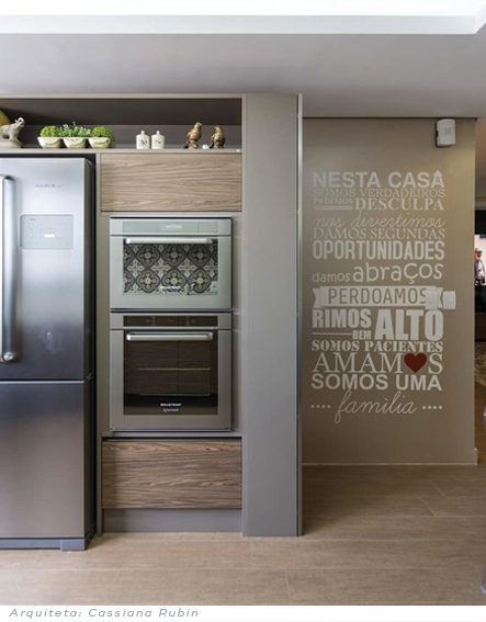 decorate a small kitchen