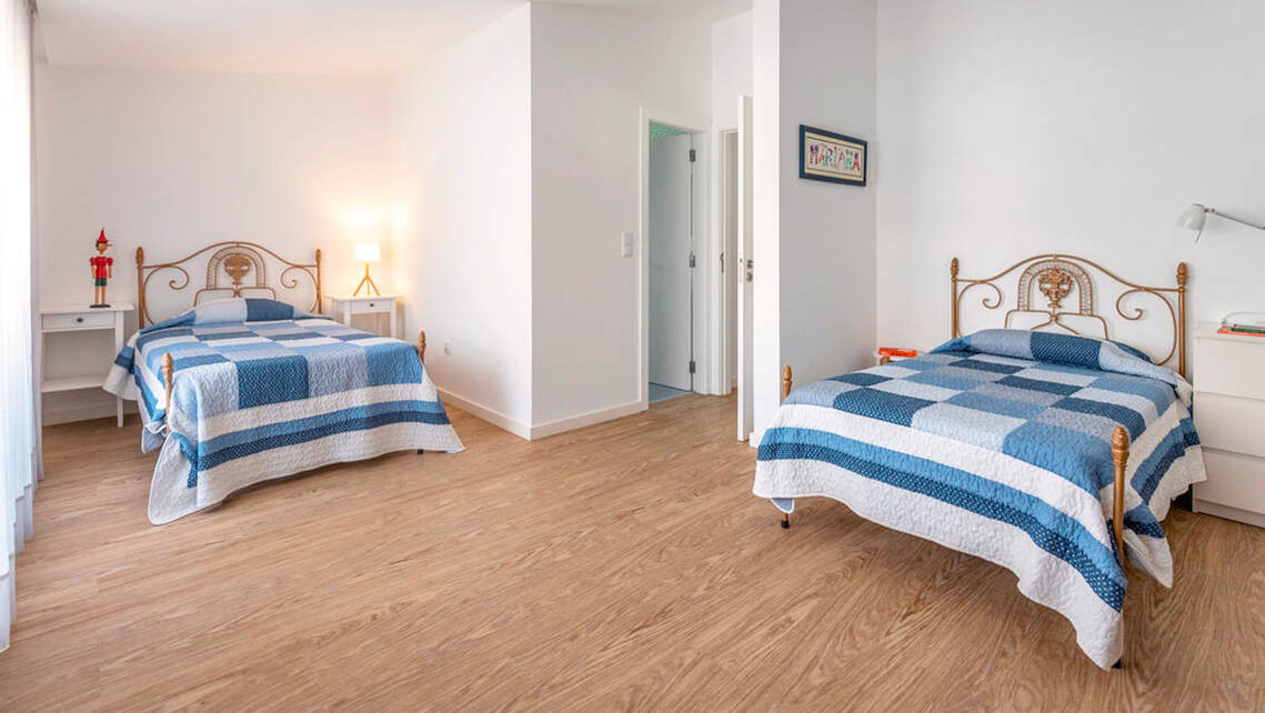 double bedroom in blue tones 