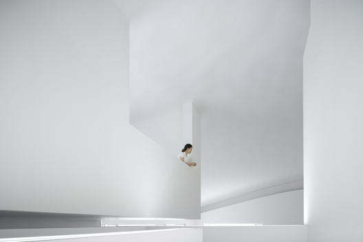 Alvaro Siza Hall - Anyang, South Korea - 2006