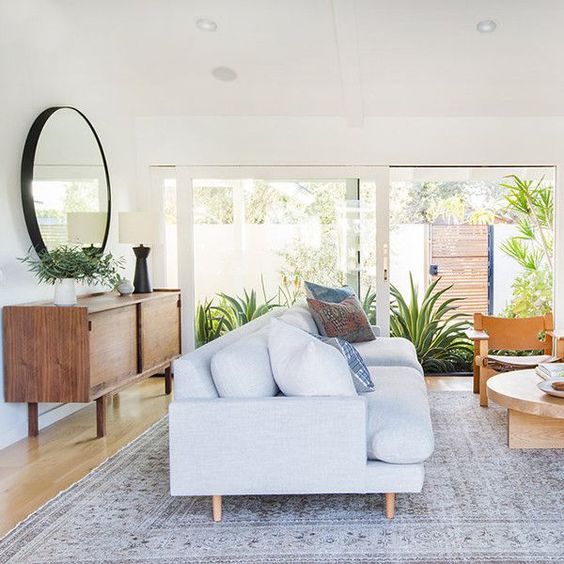 decorate the living room