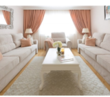 Living room ideas: color differences between furnishing styles